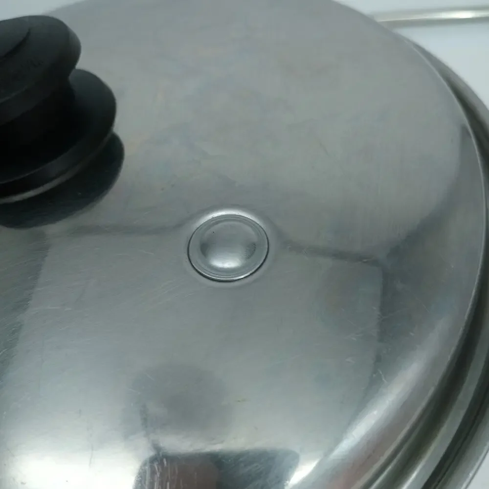 Saladmaster Stockpot 6.5 Qt Dutch Oven Multi-Ply Stainless Waterless Fry Pan Lid